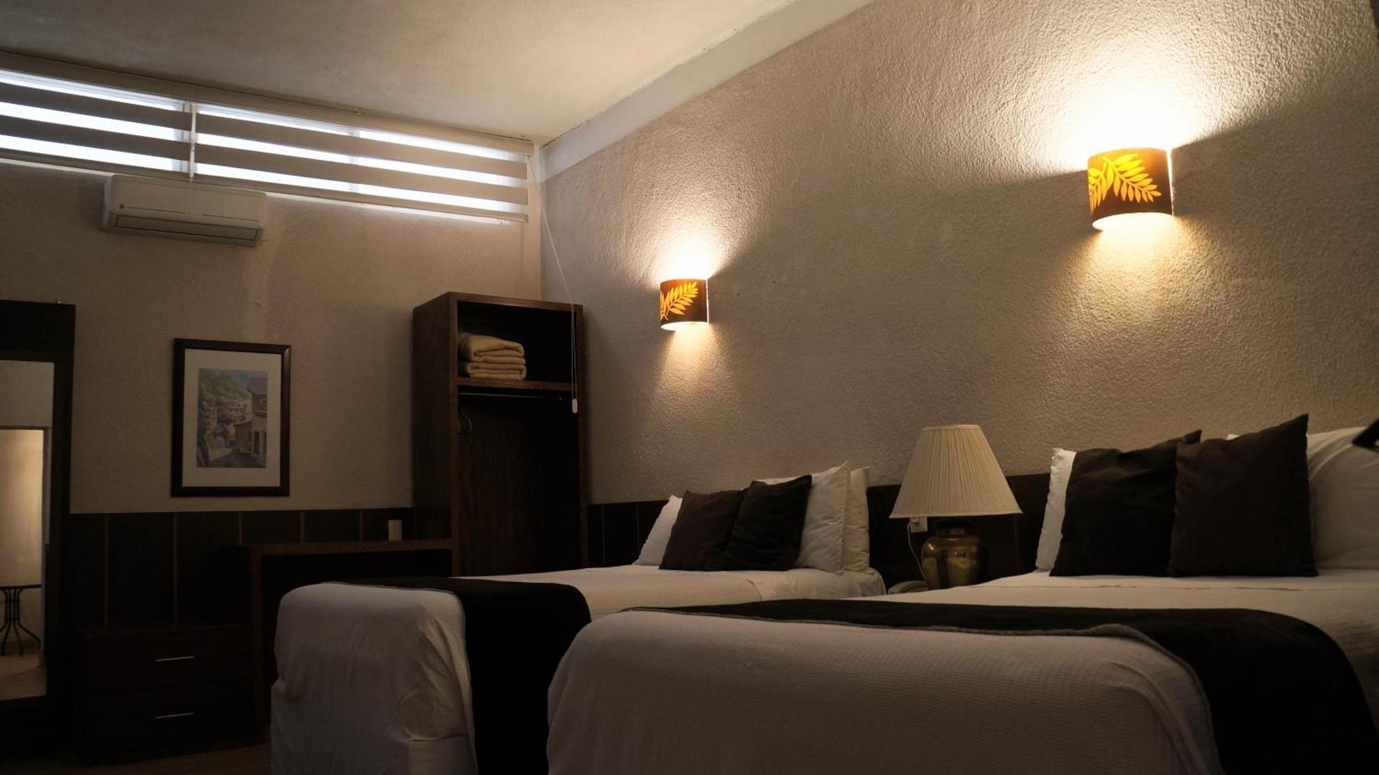 Hotel Casa Blanca Fresnillo de González Echeverría Bagian luar foto