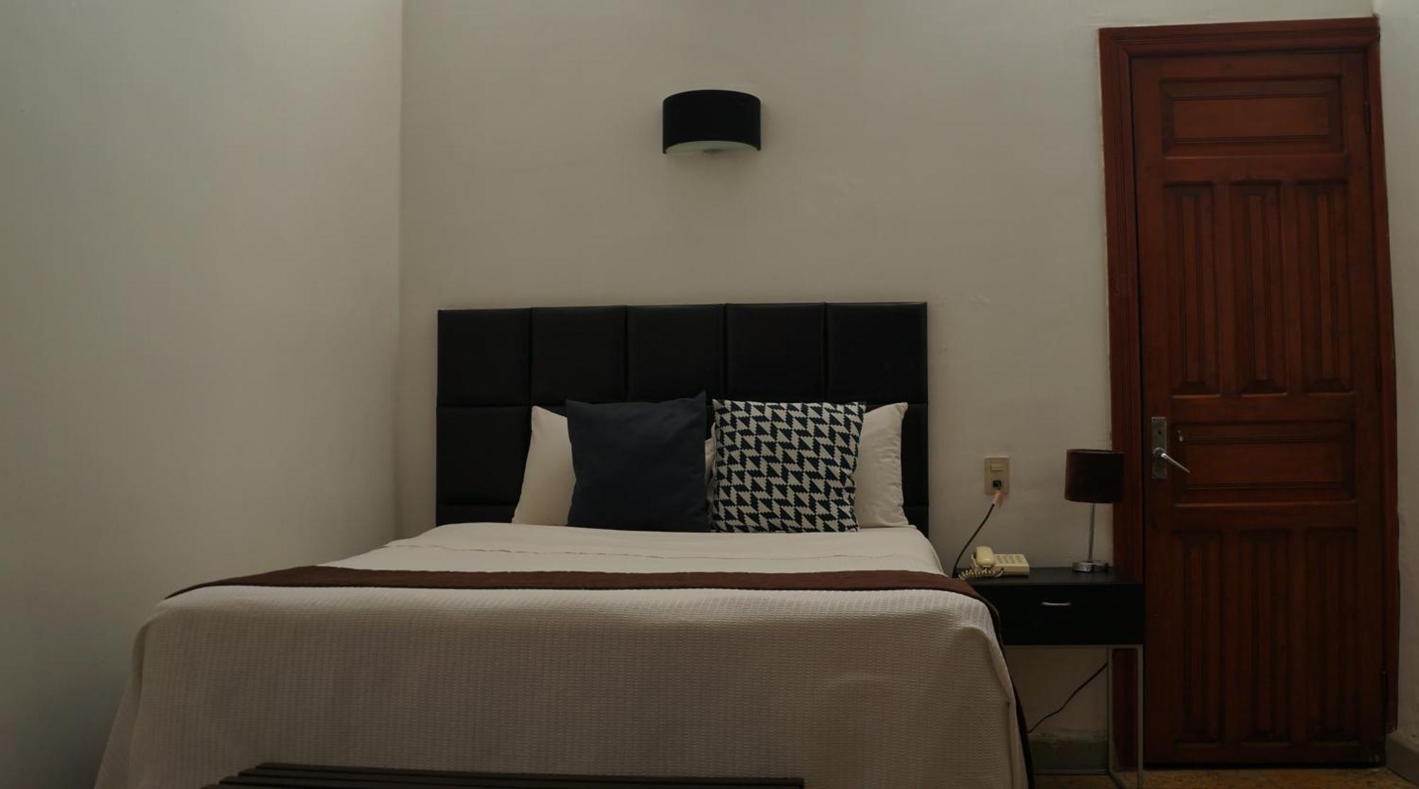 Hotel Casa Blanca Fresnillo de González Echeverría Bagian luar foto